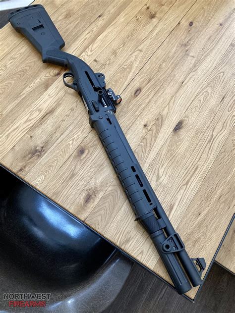 I like that you can swap out the buttstock with a <b>Magpul</b> <b>stock</b>, and that it appears to be built pretty well. . Beretta 1301 tactical magpul stock